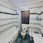 Newly Refurbished 2 * La Línea de la Concepción