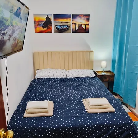 Newly Refurbished 2 * La Línea de la Concepción