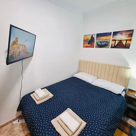 Newly Refurbished 2 Quarto em Acomodações Particulares *